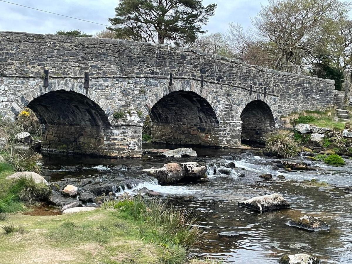 East Dart Inn Yelverton Exteriér fotografie